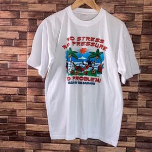 Vtg 80’s Mens “No Stress No Pressure, No Problem Chillin In The Bahamas”L TShirt